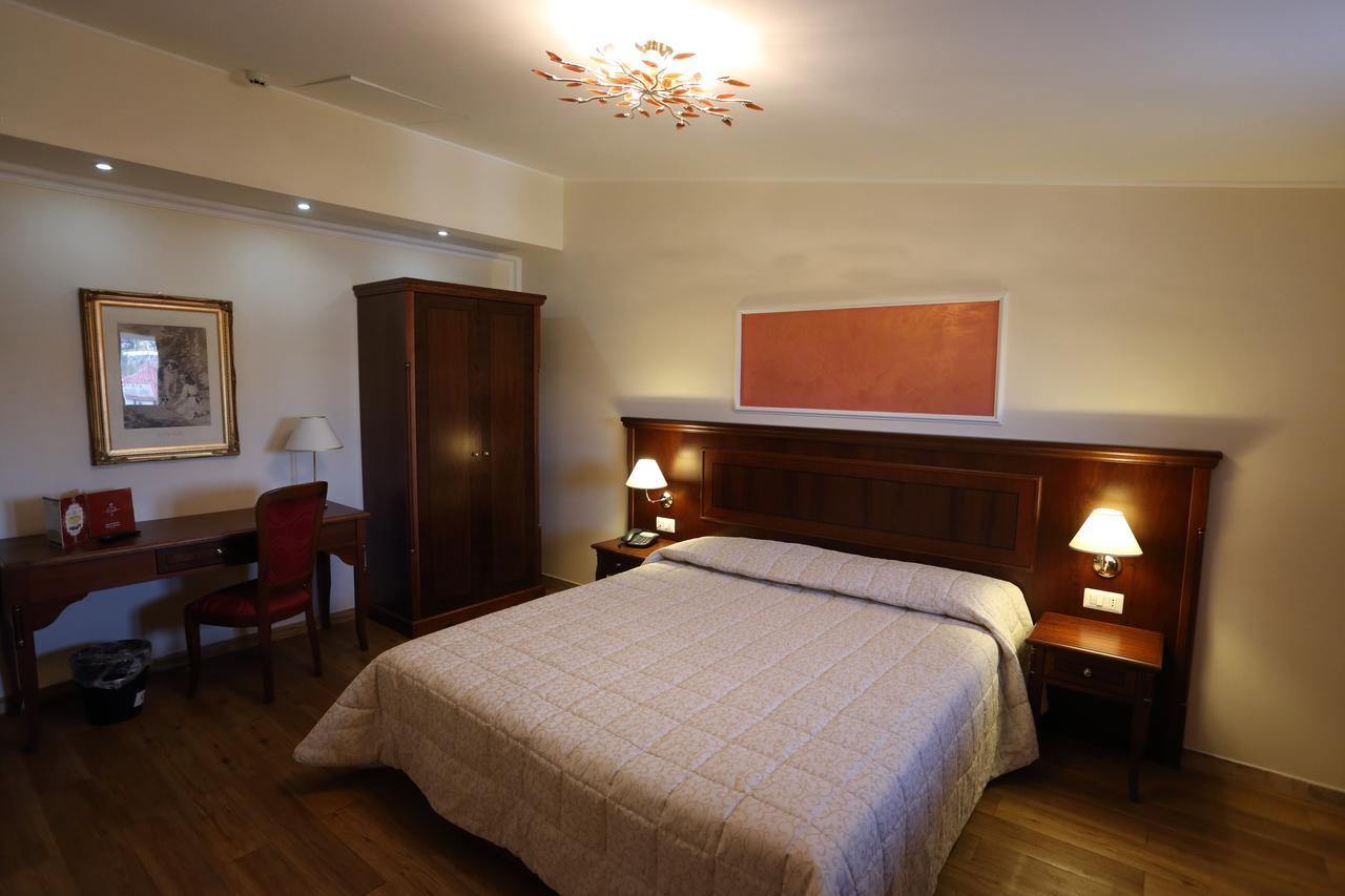 Grand Stella Maris Italia Hotel 4*